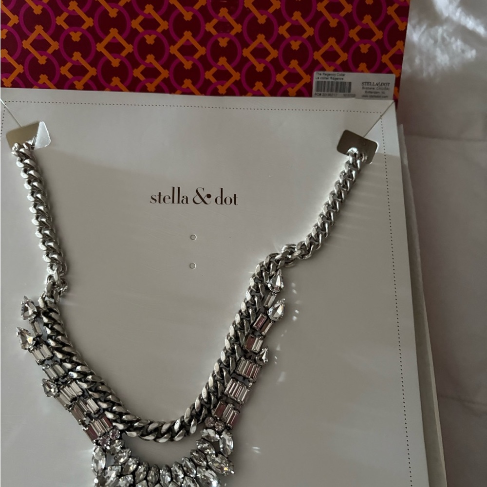 Stella & Dot Silver Statement Necklace
